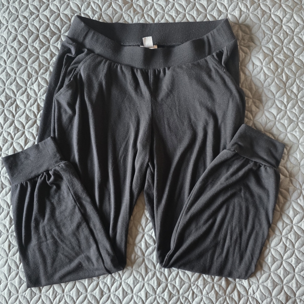 Old Navy Stretchable Black Shorts